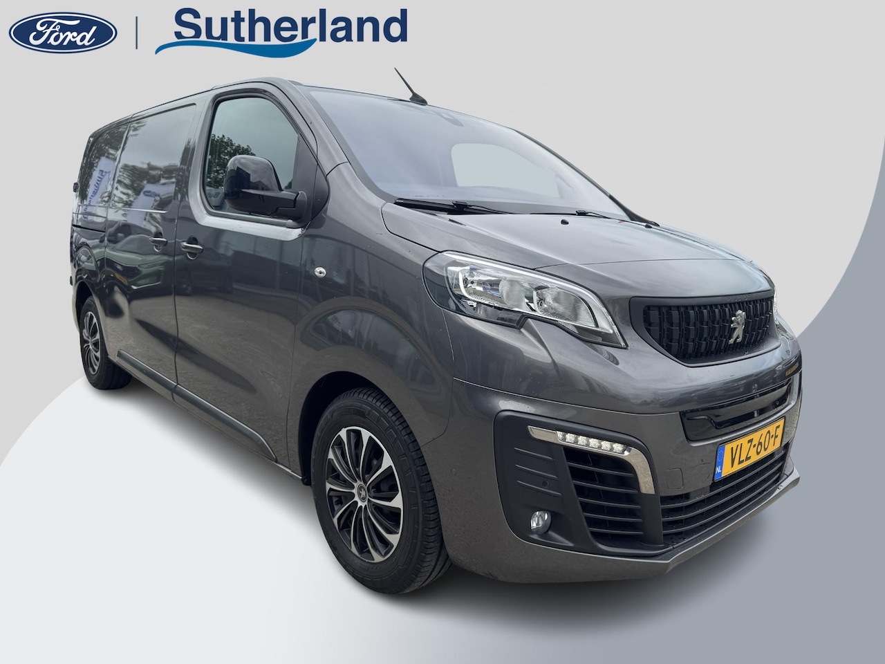 Peugeot e-Expert - Standard Asphalt 75 kWh 136pk | L2 | 92,8% SoH | Cruise Control | Blind Spot Assist | Appl - AutoWereld.nl