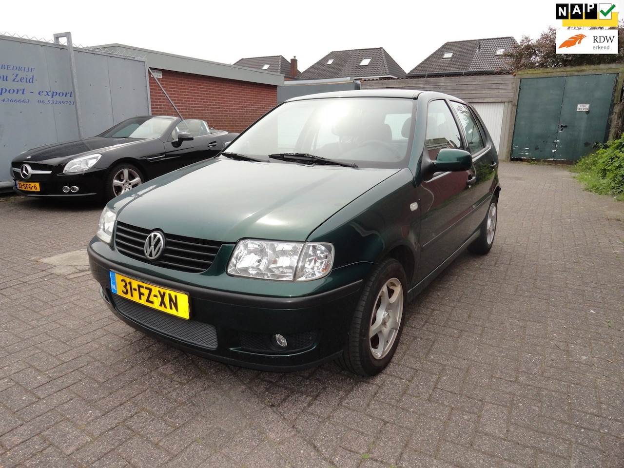 Volkswagen Polo - 1.4 AUT Comfortline 5DRS (KM 153900 NAP AIRCO) - AutoWereld.nl