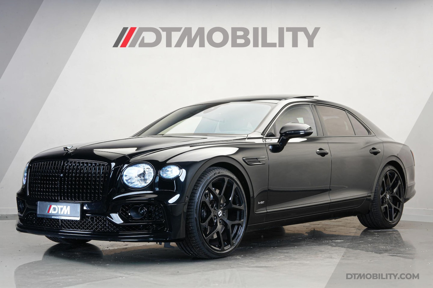 Bentley Flying Spur - 6.0 W12 Mulliner | Black Line | Illuminated Flying B | Naim Audio - AutoWereld.nl