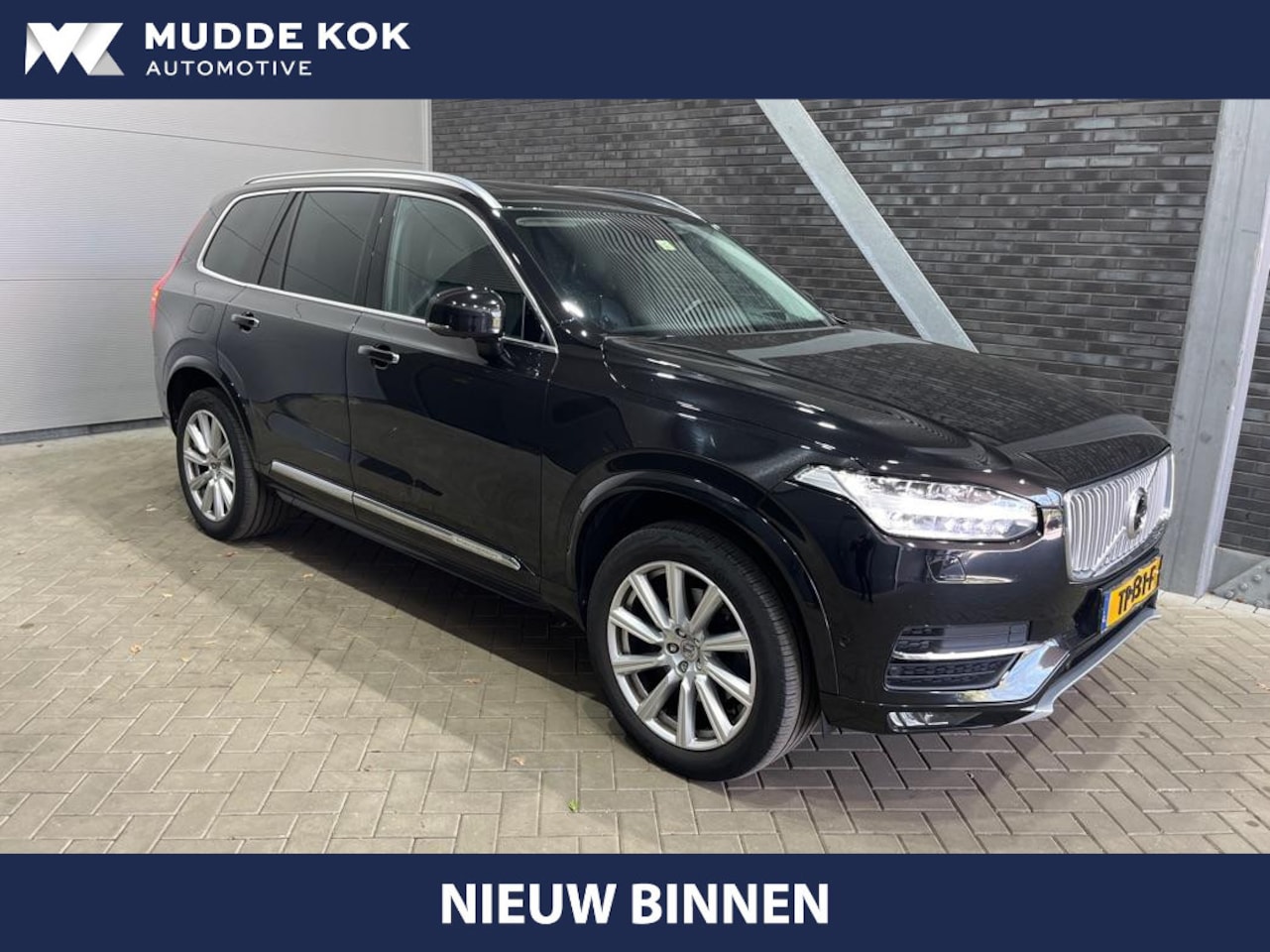 Volvo XC90 - T5 AWD Inscription | 7P | Luchtvering | Massage | Head-Up | Panoramadak | 360° Camera - AutoWereld.nl