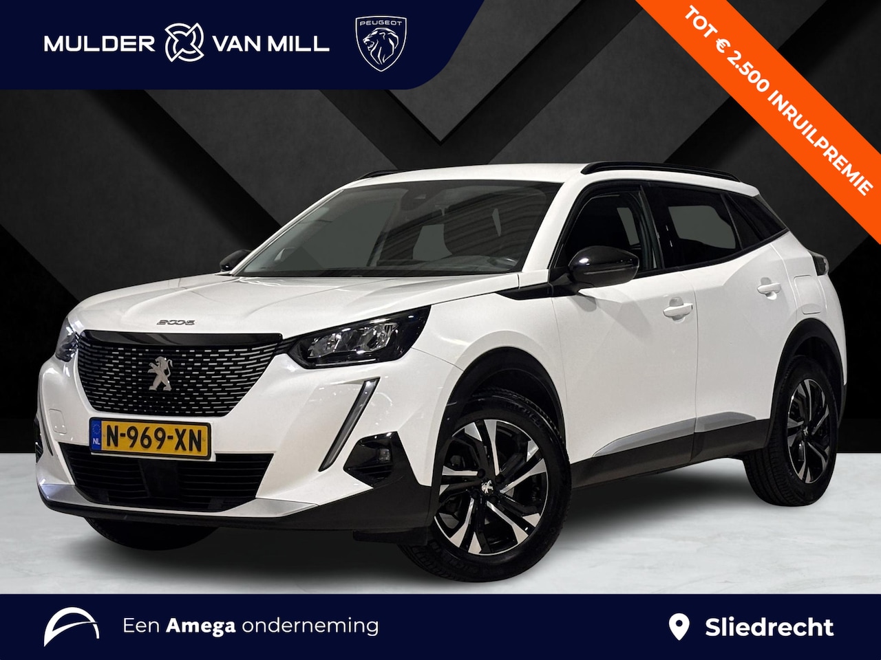 Peugeot 2008 - Allure Pack 1.2 Turbo 100pk | TREKHAAK | 3D i-COCKPIT® | CAMERA | NAVI | MISTLAMPEN | CLIM - AutoWereld.nl