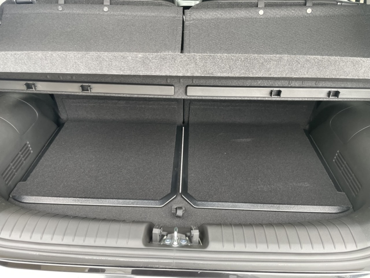 Hyundai Inster - Pulse 49 kWh*RIJKLAARPRIJS*