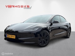 Tesla Model 3 - Premium Long Range AWD 78 kWh + Trekhaak