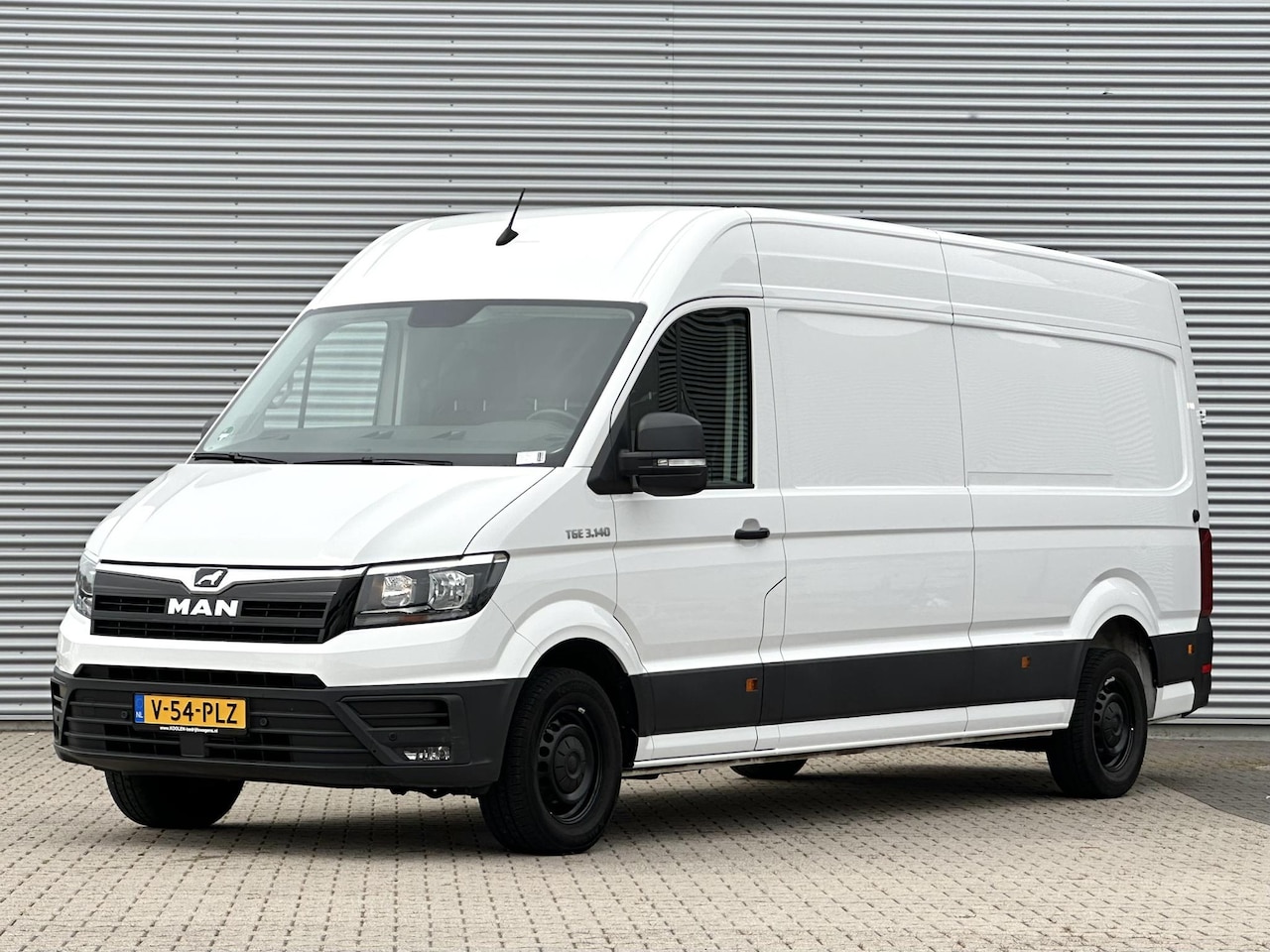 MAN TGE - 35 2.0 Extra Lang L5H3 140 pk automaat - AutoWereld.nl
