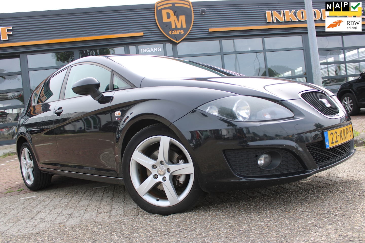 SEAT Leon - 2.0 TDI Sport | Airco | Navi | PDC | Cruise | - AutoWereld.nl