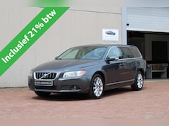 Volvo V70 - 3.0 T6 AWD Summum AUTOMAAT YOUNGTIMER incl. 21% BTW