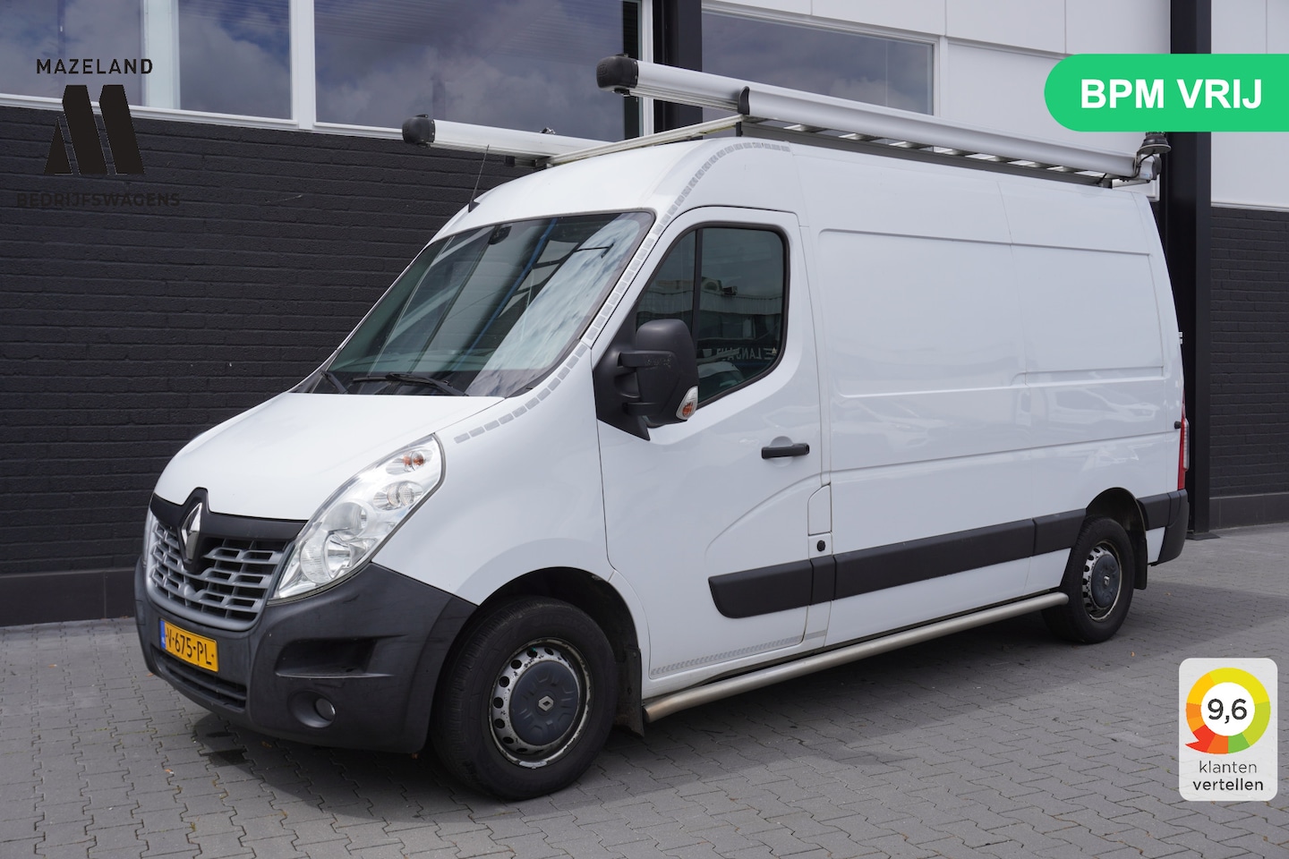 Renault Master - 2.3 dCi 130PK L2H2 EURO 6 - Airco - Cruise - Camera - € 9.900,- Excl. - AutoWereld.nl