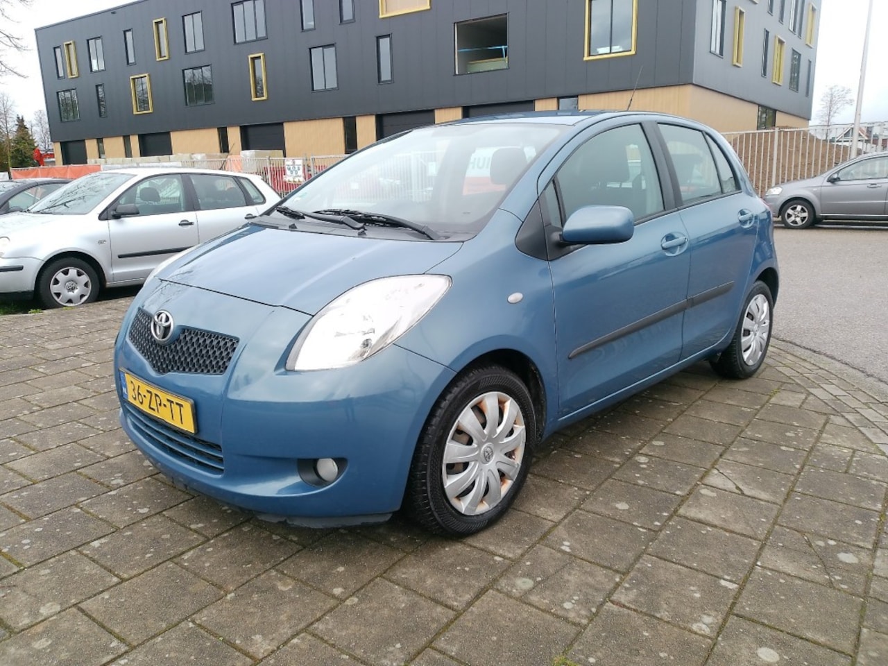 Toyota Yaris - 1.3 VVTI EXEC. MMT - AutoWereld.nl