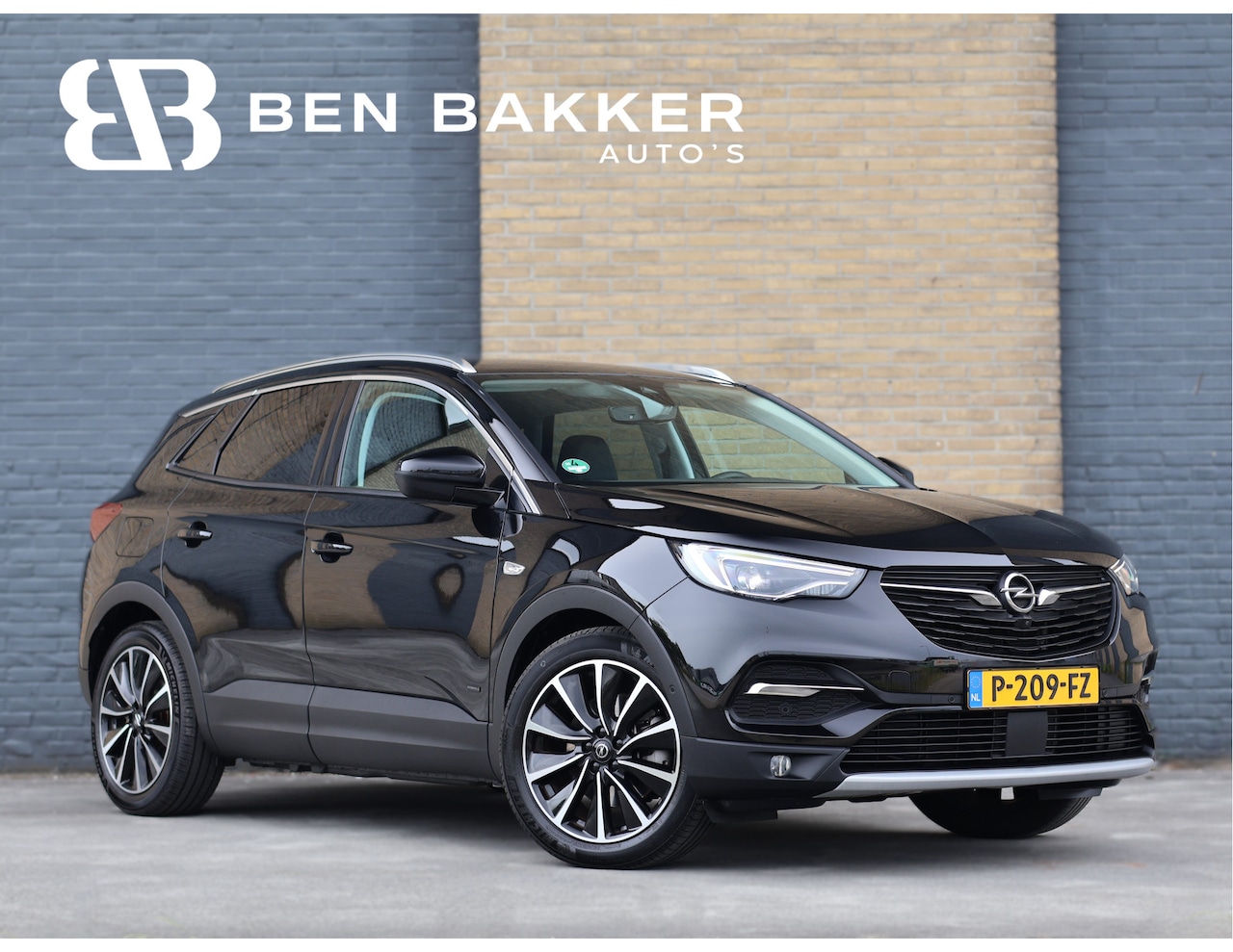 Opel Grandland X - 1.6 Turbo Hybrid4 Ultimate CarPlay | Cam | Stoelventilatie | Adaptive LED | PHEV - AutoWereld.nl
