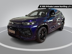 Volkswagen Tayron - R-Line Edition 1.5 eHybrid 272 PK 6 versn. DSG · Black Style Pakket · Panoramaschuif-kante