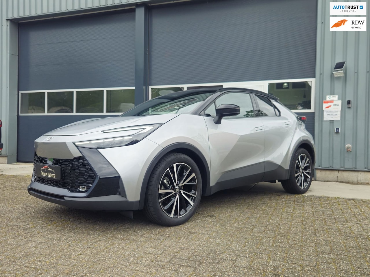 Toyota C-HR - 1.8 Hybrid 140 Executive - AutoWereld.nl