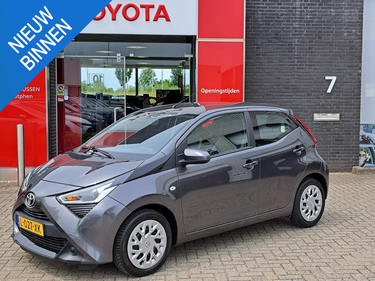 Toyota Aygo X - X-PLAY ACHTERUITRIJCAMERA AIRCO APPLE CARPLAY / ANDROID AUTO - AutoWereld.nl