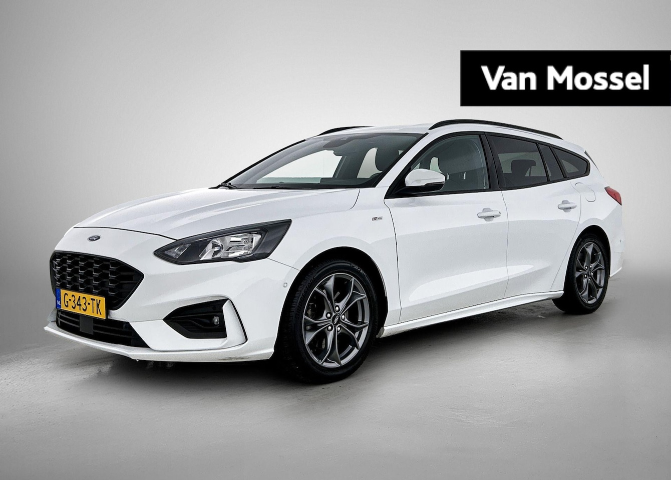Ford Focus Wagon - 1.0 EcoBoost ST Line Business | Adaptive Cruise Control | Privacy Glass | Stoel- & Stuurve - AutoWereld.nl