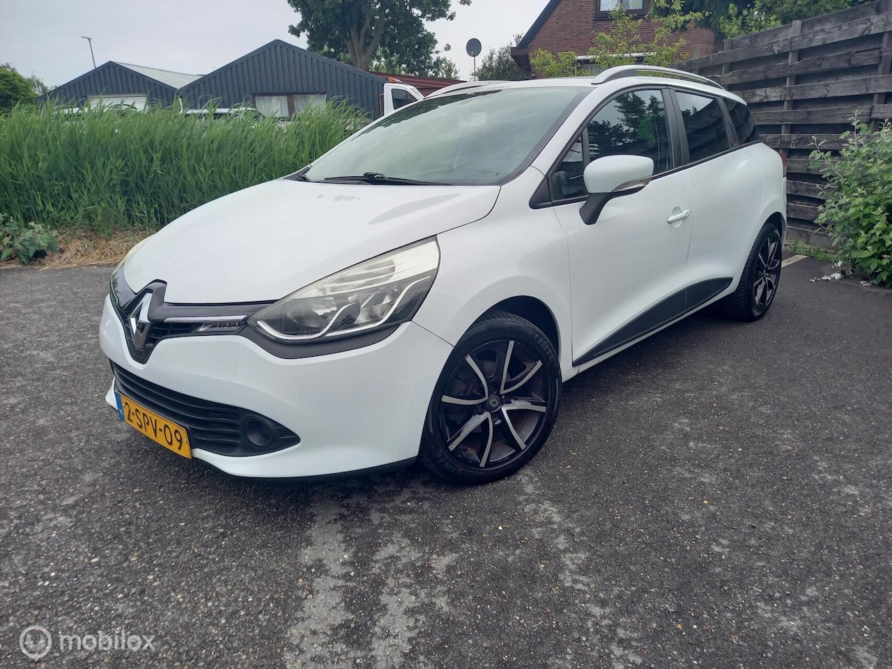 Renault Clio Estate - 1.5 dCi ECO,Airco/Navi/PDC/LMV - AutoWereld.nl
