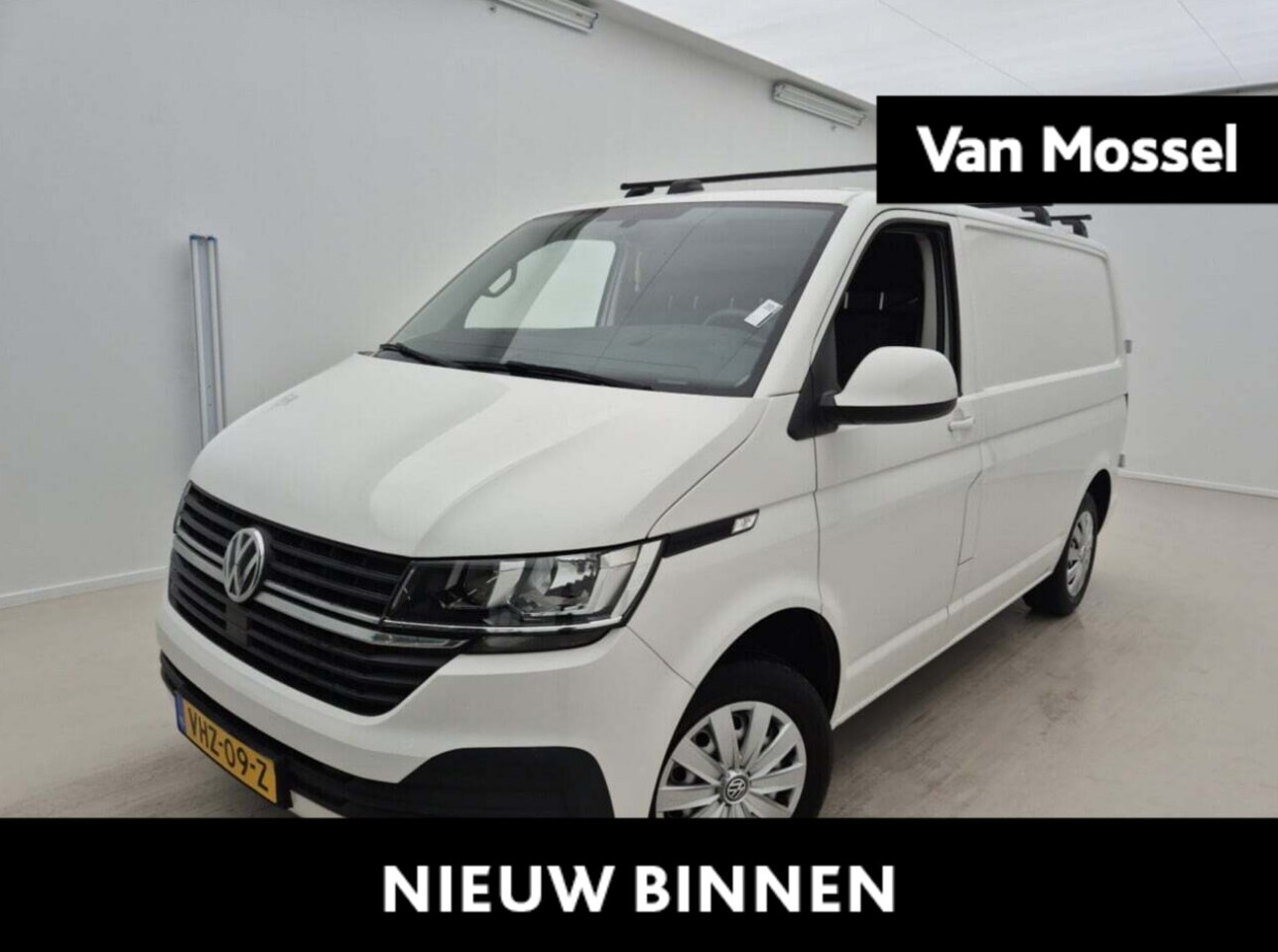 Volkswagen Transporter - 2.0 TDI L1H1 110PK | Airco | Parkeersensoren Achter | Navigatie | Apple/Android Carplay | - AutoWereld.nl