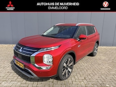 Mitsubishi Outlander - 2.4 PHEV First Edition