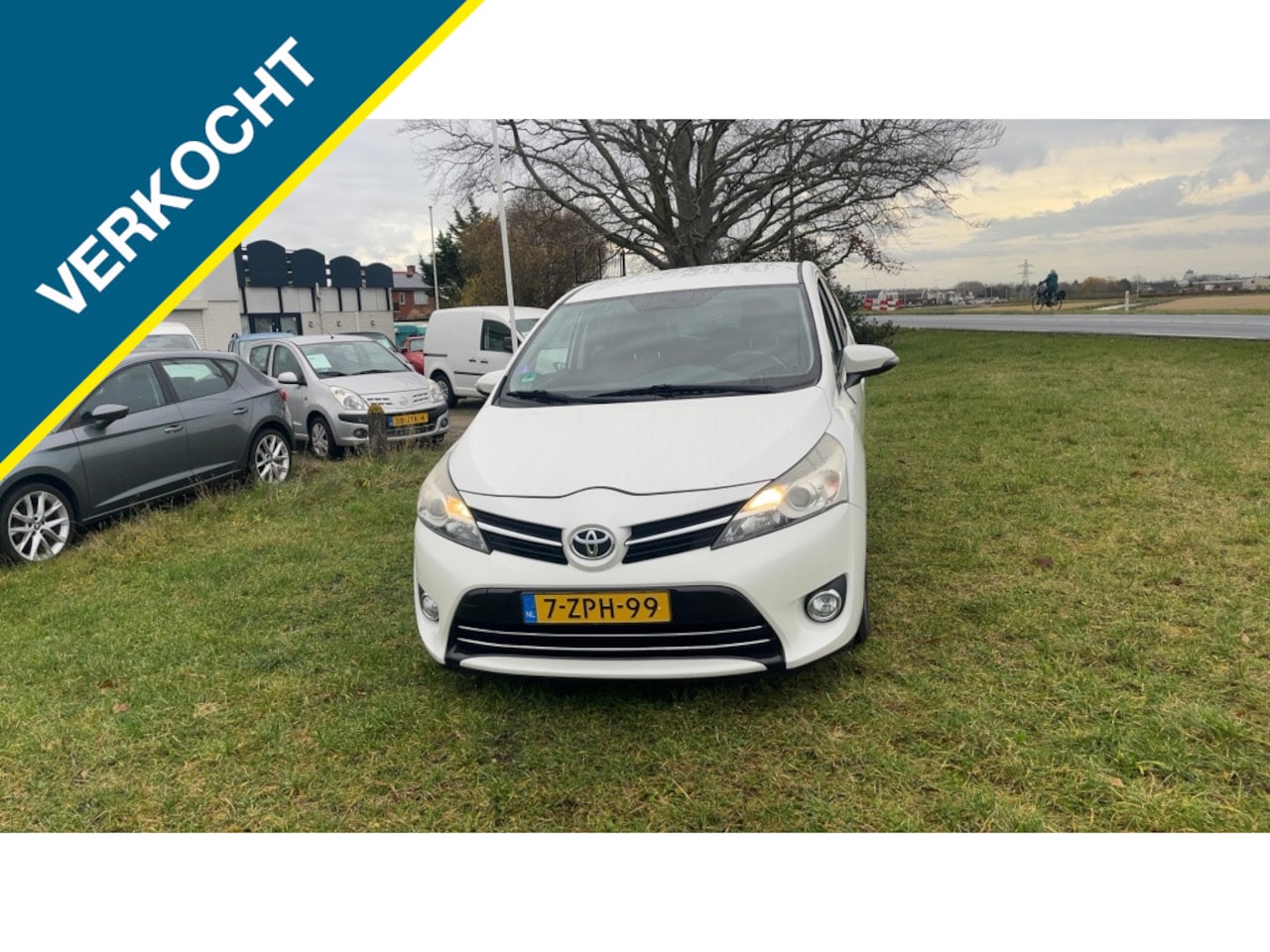 Toyota Verso - 1.8 VVT-i Aspiration 1.8 VVT-i Aspiration - AutoWereld.nl