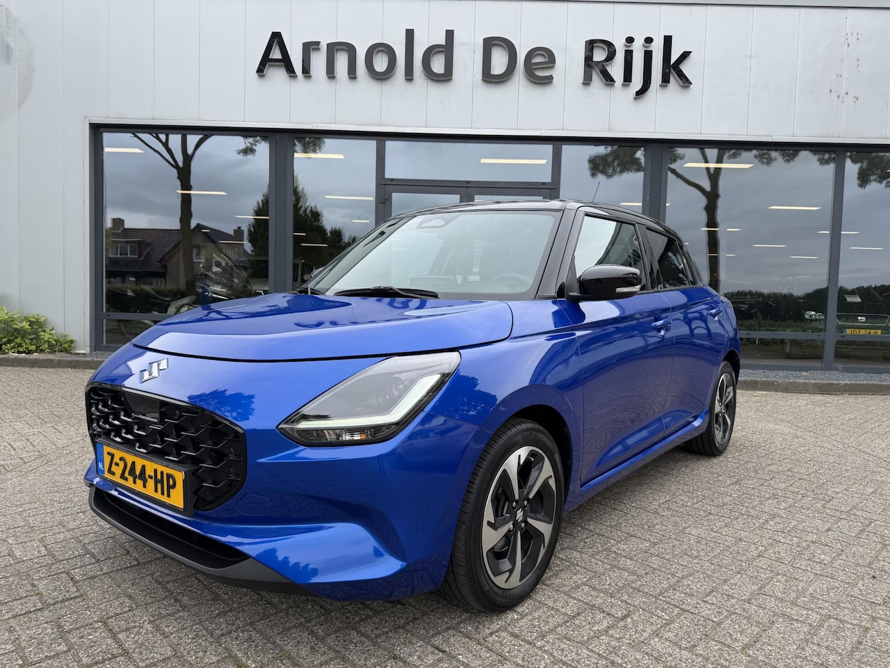 Suzuki Swift - 1.2 Style Smart Hybrid 1.2 Style Smart Hybrid - AutoWereld.nl