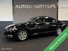Volkswagen Passat - 1.4 TSI ACT Highline ERGOCOMFORT / STOELVERW. / NAVI / ACC / CLIMA / DAKJE /