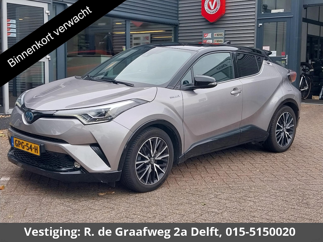 Toyota C-HR - 1.8 Hybrid Executive Limited Bi-Tone | Navigatie | Stoelverwarming | Camera | - AutoWereld.nl