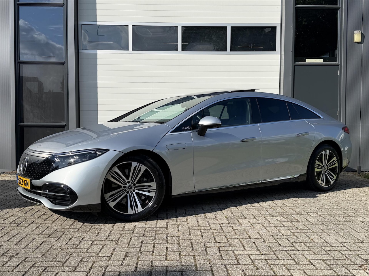 Mercedes-Benz EQS - 350 292pk - AutoWereld.nl