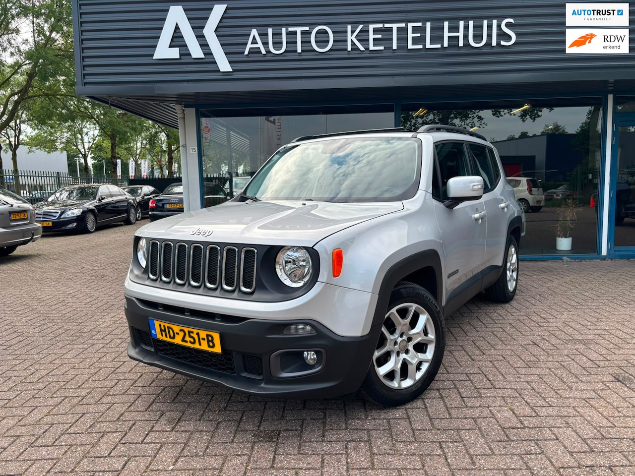 Jeep Renegade - 1.4 MultiAir Freedom 1.4 MultiAir Freedom