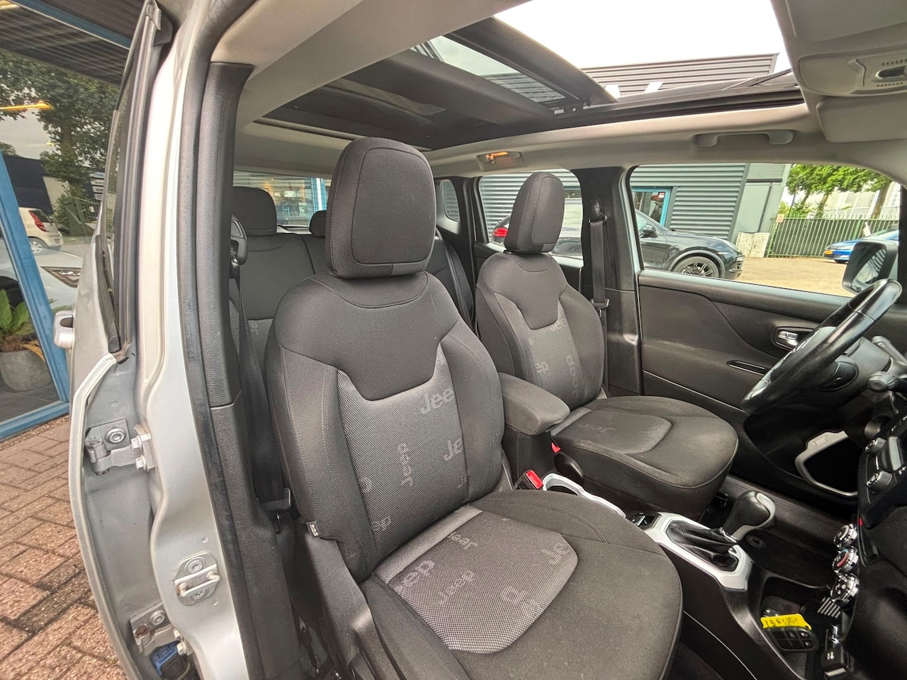 Jeep Renegade - 1.4 MultiAir Freedom 1.4 MultiAir Freedom