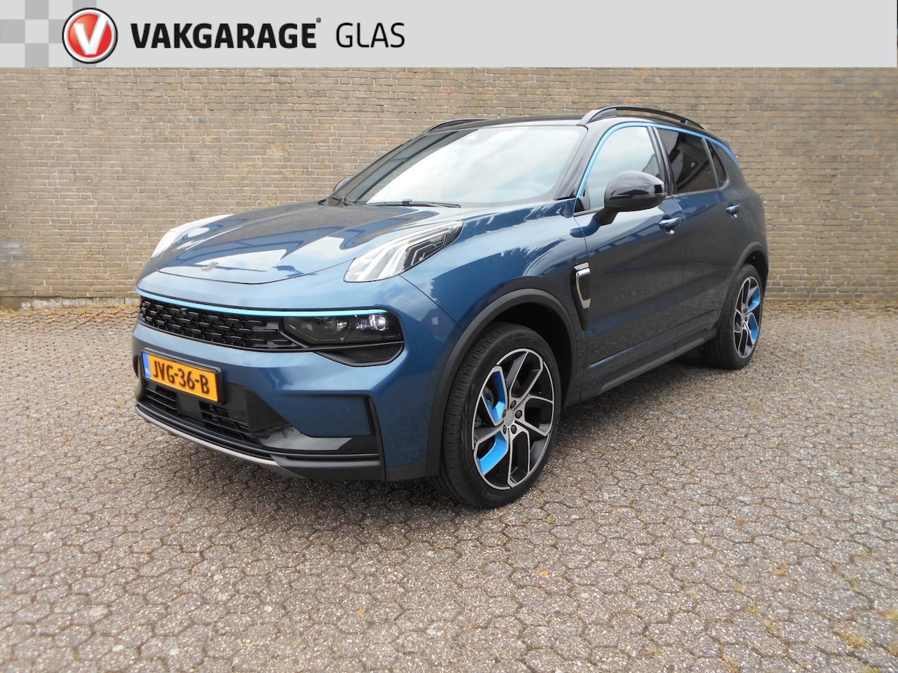 Lynk & Co 01 - 1.5TD 261pk PHEV 7DCTH Pano dak / Camera - AutoWereld.nl
