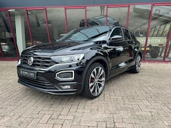 Volkswagen T-Roc - 2.0 TSI 4Motion Sport Business R | ACC | PDC | LED | Trekhaak | Beats | Pano | Camera | Wi