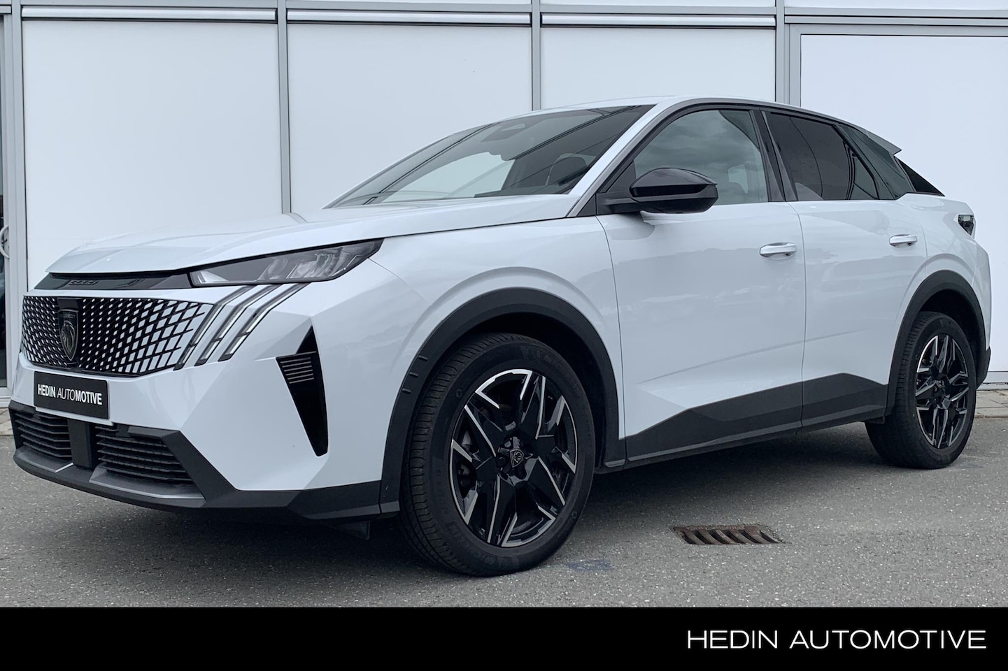 Peugeot 3008 - Hybrid 145PK Allure | Camera | Carplay / Android Auto | Parkeersensoren | Cruise control | - AutoWereld.nl