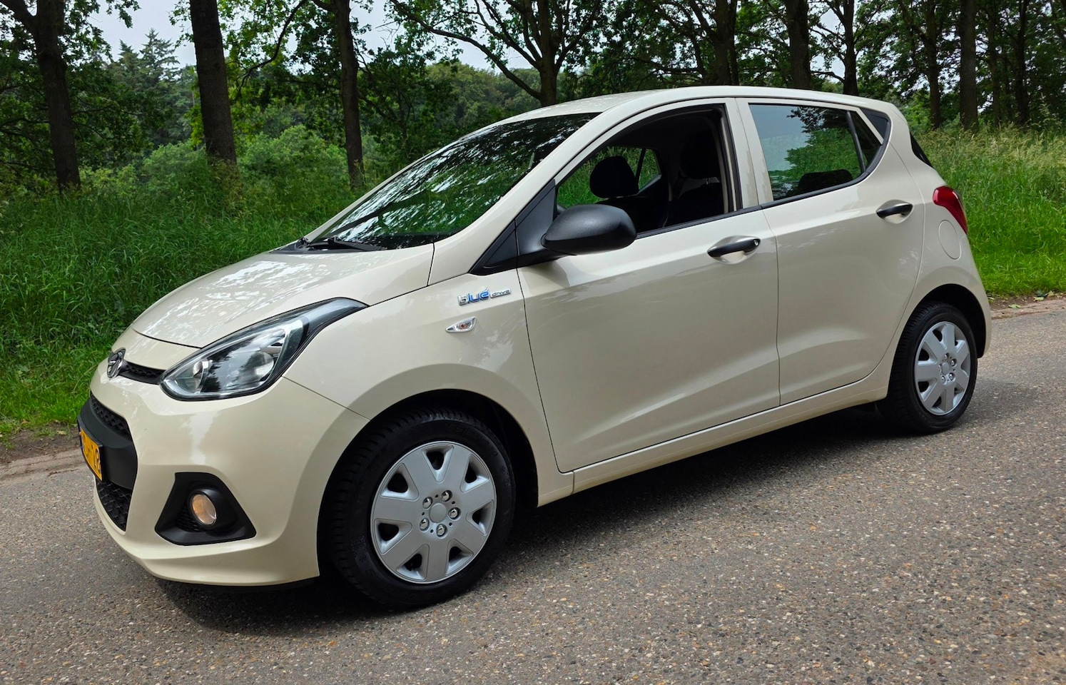 Hyundai i10 - 1.0i i-Motion - NL Auto - 2e Eigenaar - Keurige auto - AutoWereld.nl