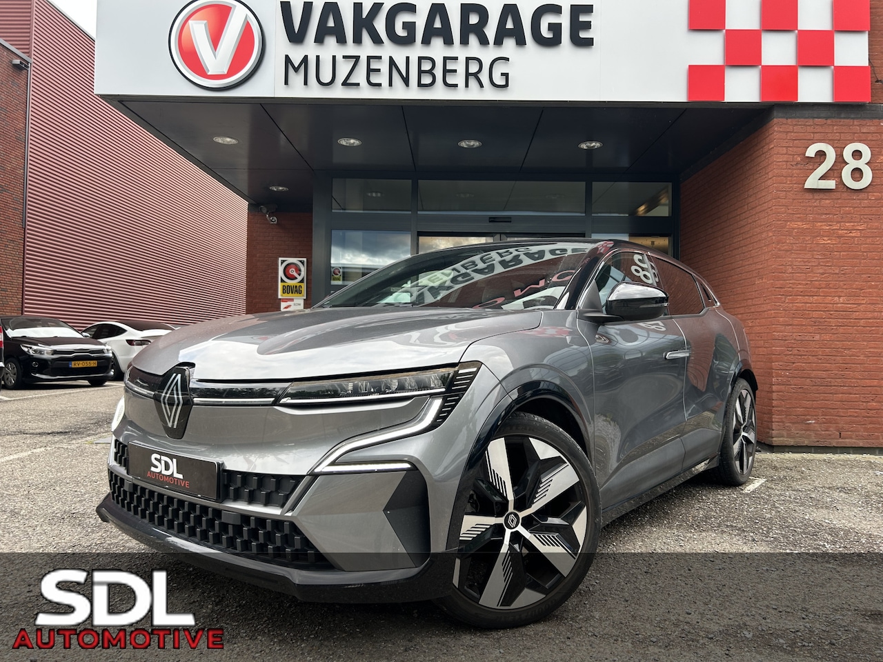 Renault Mégane E-Tech - EV40 Boost Charge Techno // NAVI + CARPLAY // FULL LED // CAMERA // CLIMA // STOEL + STUUR - AutoWereld.nl