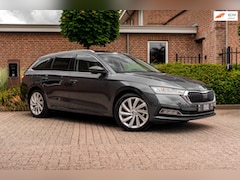 Skoda Octavia - 1.4 TSI iV PHEV Business Edition 204 PK Adaptive Keyless Half/Leer Camera Elek.Klep LED 18