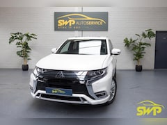 Mitsubishi Outlander - 2.4 PHEV Intense+ | Sunroof | Leder/Alcantara | navi | 360 camera