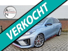 Kia Pro cee'd - ProCeed 1.6 T-GDI GT Full options 204PK - Pano - Automaat - Digitale teller