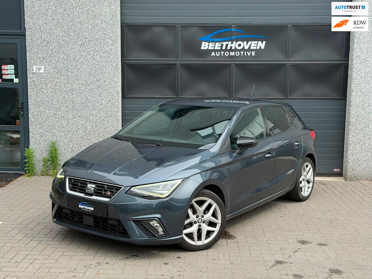 SEAT Ibiza - 1.0 TSI FR Keyless Camera Carplay - AutoWereld.nl
