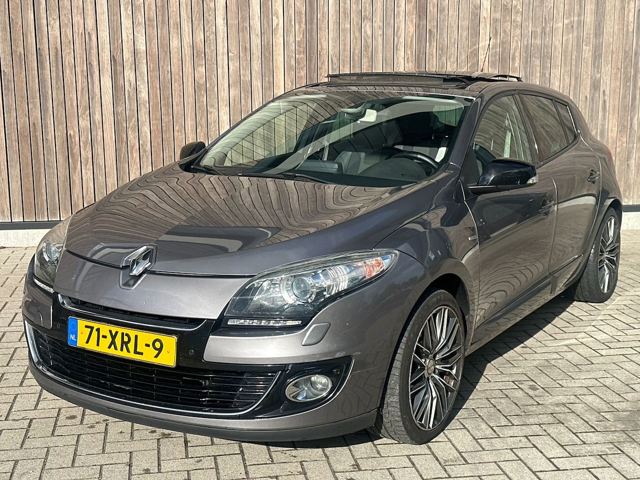 Renault Mégane - 1.5 dCi Bose | PANO | XENON | NAVI | - AutoWereld.nl