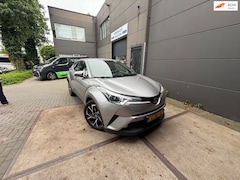 Toyota C-HR - 1.8 Hybrid Automaat , stoel/stuurverwarming /Lmv