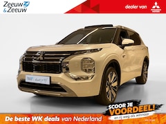 Mitsubishi Outlander - 2.4 PHEV | INSTYLE + | DIRECT LEVERBAAR| ZWART DAK | PRIJS INCL €5.000, - VOORRAAD KORTING