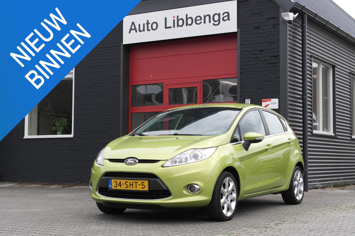 Ford Fiesta - 1.25 Titanium AIRCO ECC / CRUISE / AUDIO SONY / LM VELGEN / VOORRUITVERW. / PARKEER EN REG - AutoWereld.nl