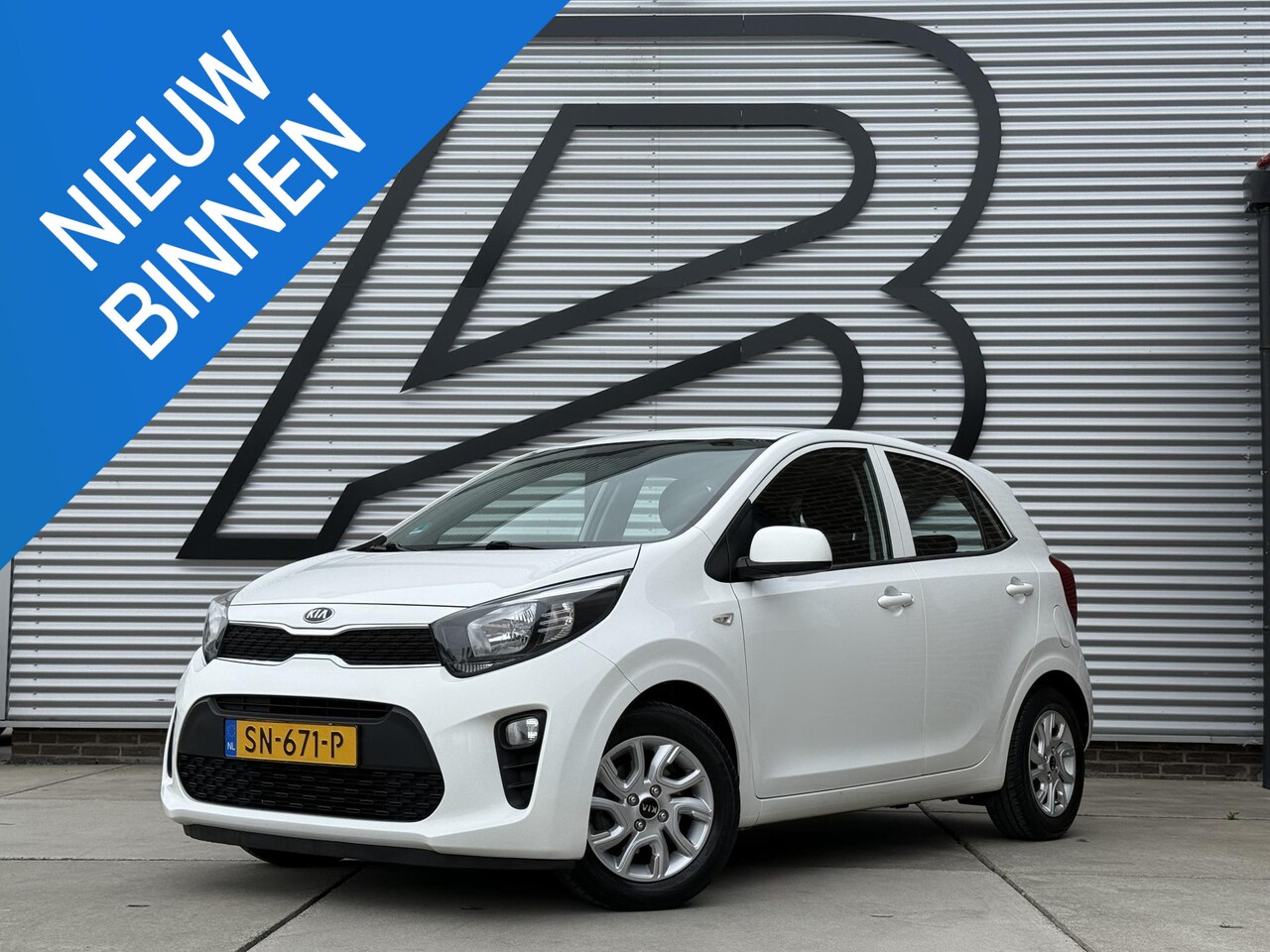 Kia Picanto - 1.0 CVVT ComfortPlusLine Navigator 1.0 CVVT ComfortPlusLine Navigator - AutoWereld.nl