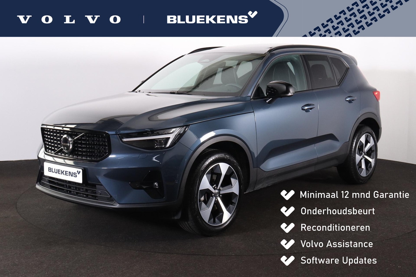 Volvo XC40 - B3 Ultra Dark - Panorama/schuifdak - IntelliSafe Assist & Surround - 360º Camera - Harman/ - AutoWereld.nl
