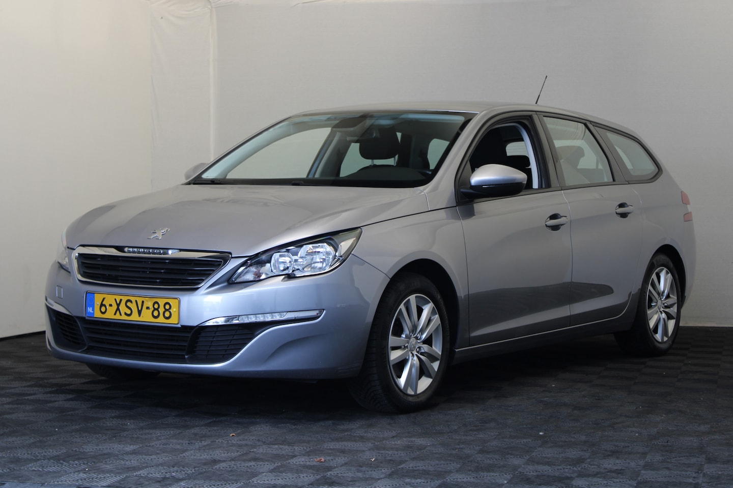 Peugeot 308 SW - 1.2 e-THP Active 1.2 e-THP Active - AutoWereld.nl