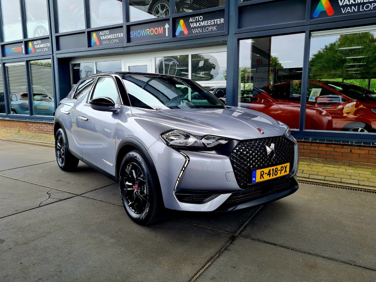 DS 3 Crossback - 1.2 100pk Performance Line Navi Carplay Nieuwst! All-in prijs + 12 mnd garantie. - AutoWereld.nl