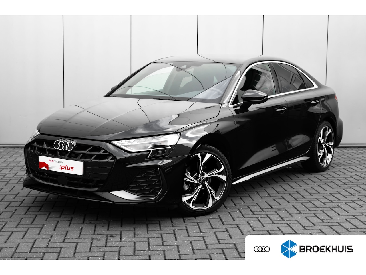 Audi A3 Limousine - 30 TFSI S edition 115PK | Fabrieksgarantie 2028 | Camera achter | Adaptieve cruise control - AutoWereld.nl