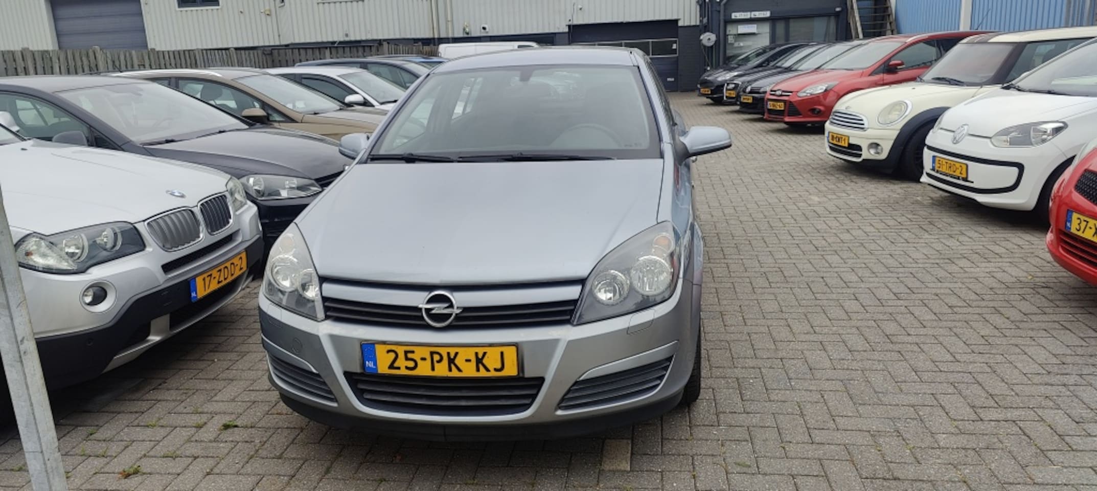 Opel Astra - 1.6 bj 2004 airco 192.000km - AutoWereld.nl