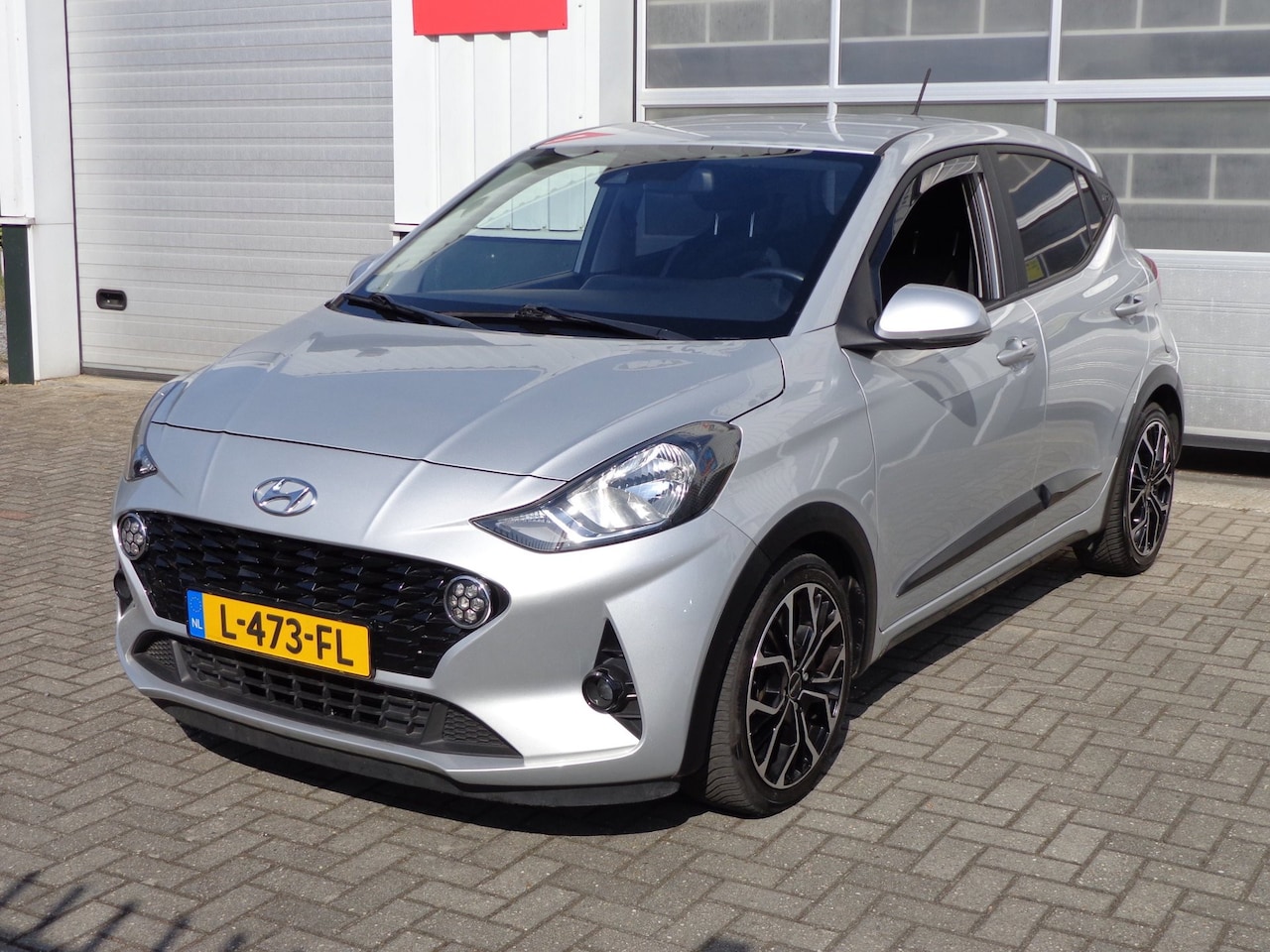 Hyundai i10 - 1.0 Comfort Airco, Licht metalen velgen,PDC - AutoWereld.nl