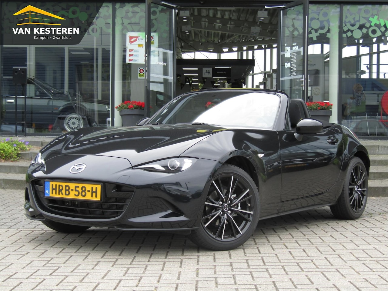 Mazda MX-5 - Roadster 1.5 Skyactiv-G 132pk Prime-Line - AutoWereld.nl