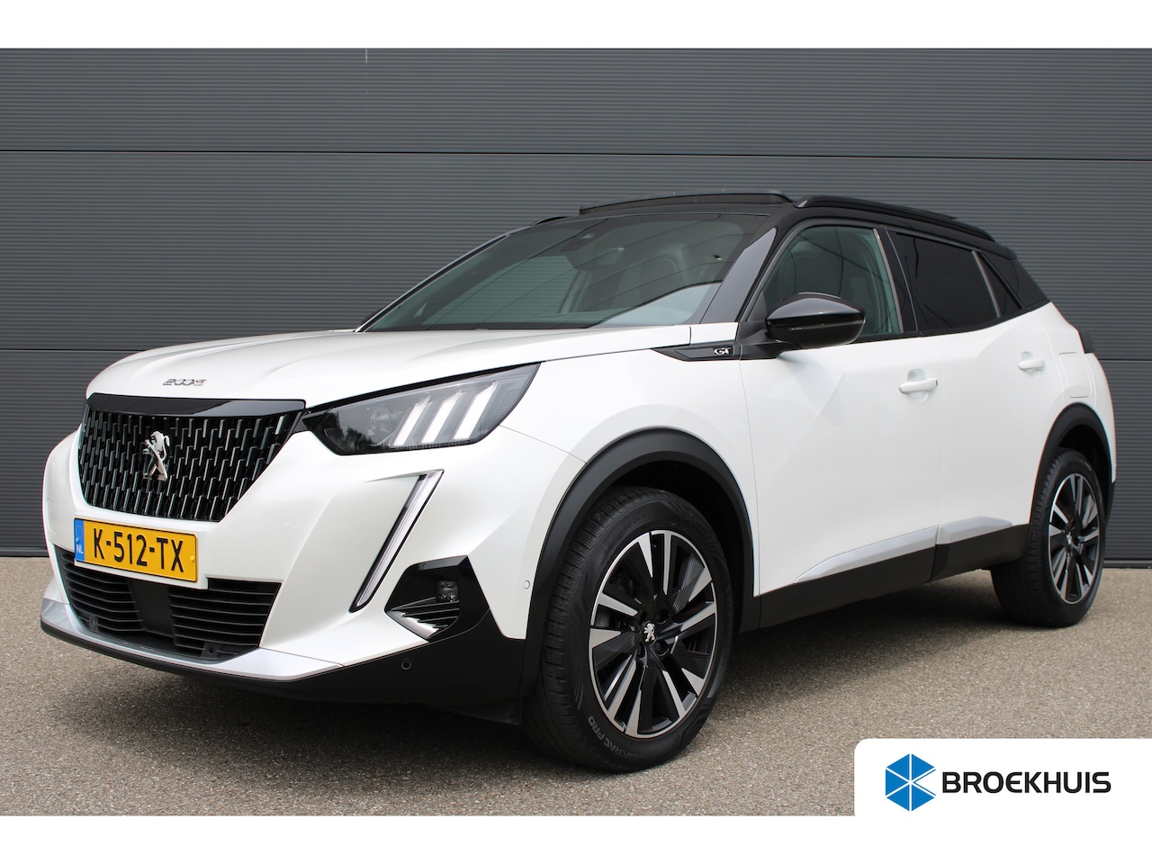 Peugeot 2008 - 1.2 PureTech GT Pack | Automaat | Navigatie | Panorama/schuifdak | Camera | Stoelverwarmin - AutoWereld.nl