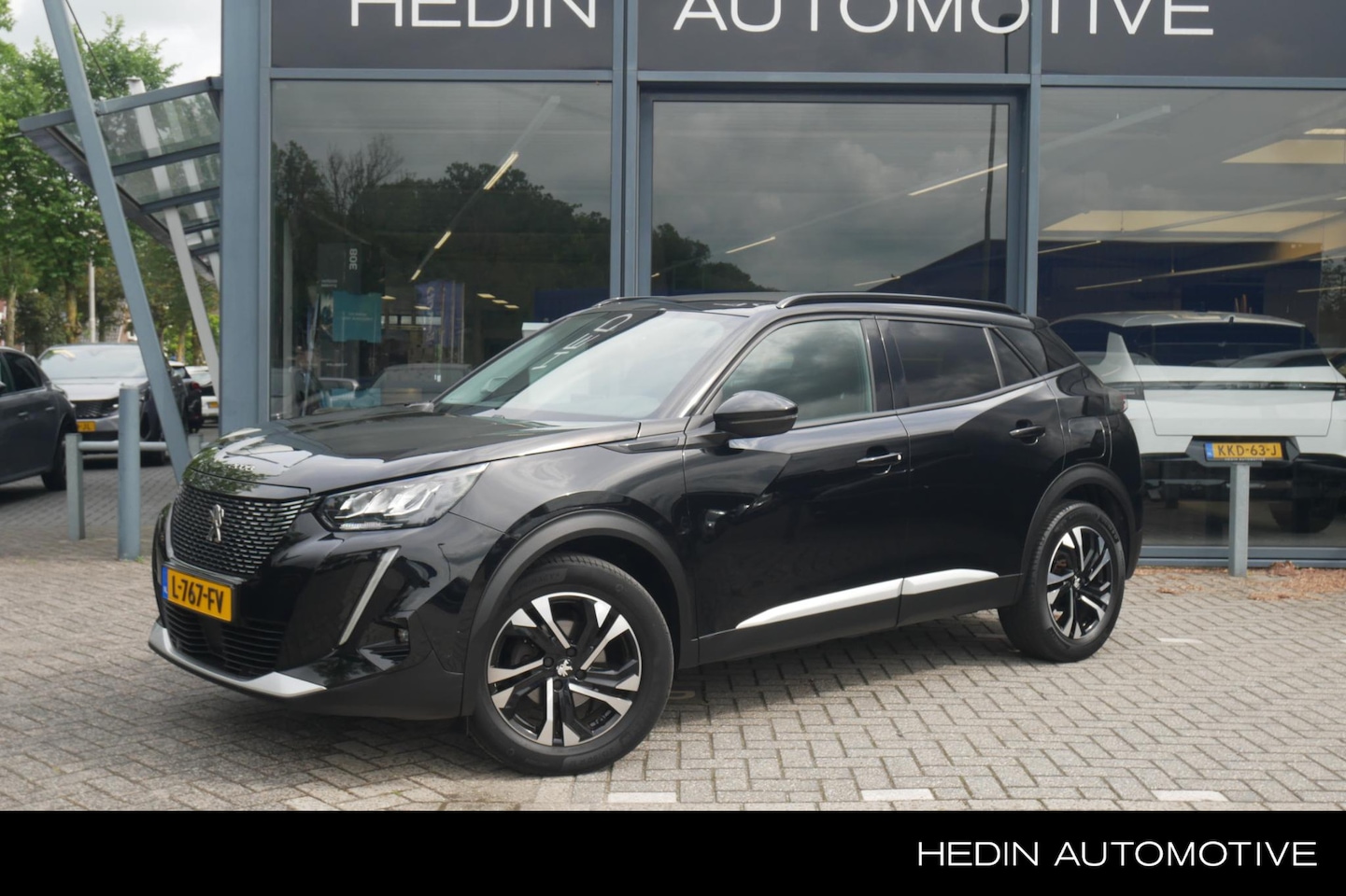 Peugeot 2008 - 1.2 Allure 130pk Turbo | Trekhaak | Navigatie | Cruise Control | Apple Carplay / Android A - AutoWereld.nl